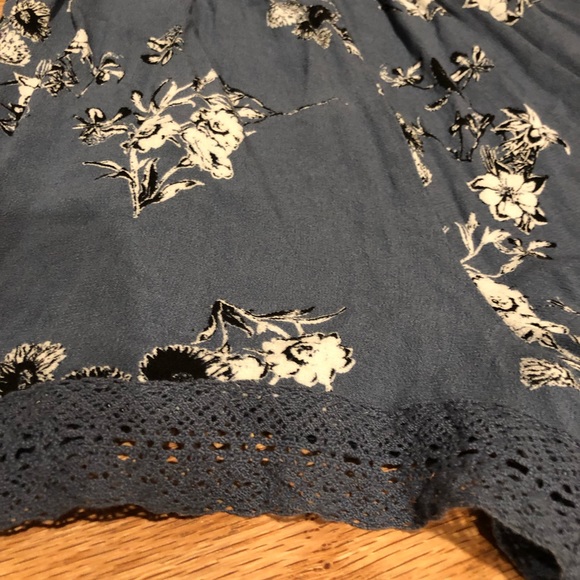 SOLD* Kendall and kylie romper - Picture 3 of 5